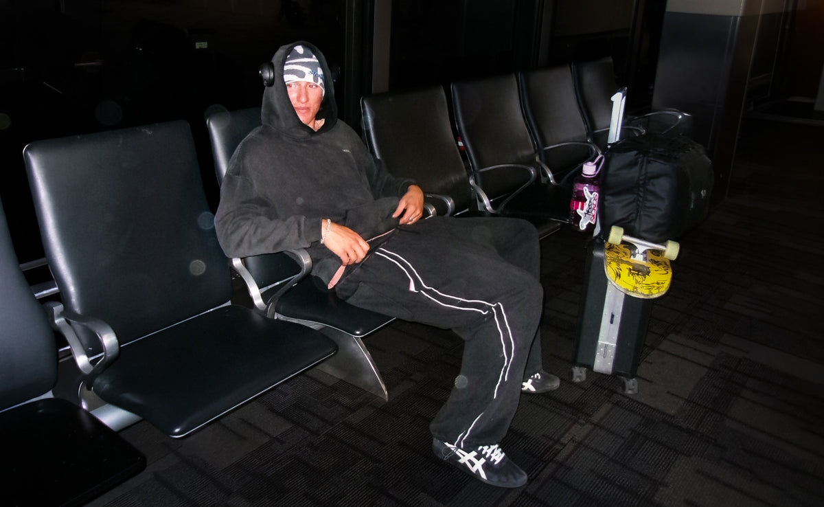 Sickos hoodie and sweatpants at the airport